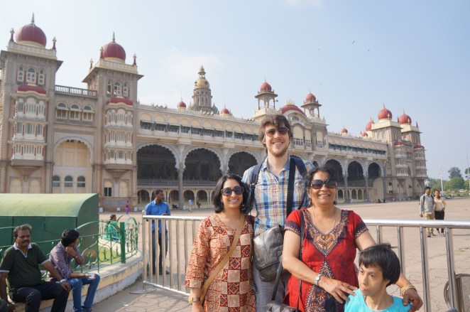 Ambika, Nate, Chandrika, Madhuri in front of Mysore Palace